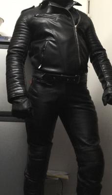 Brody Richardson onlyfans. Leathered Up Black Muscle