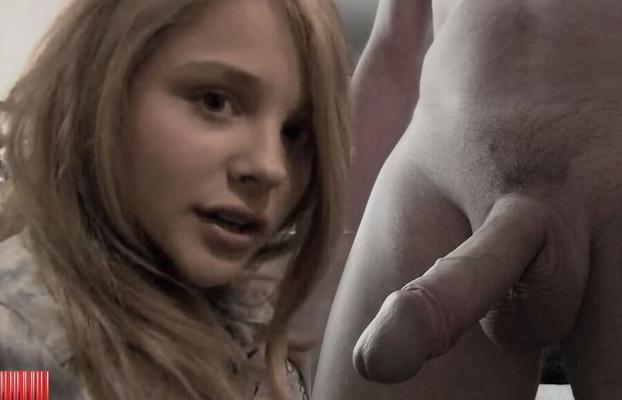 Chloe Moretz Fakes time Corona Quarantine