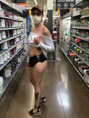 Sexislut の買い物と準備