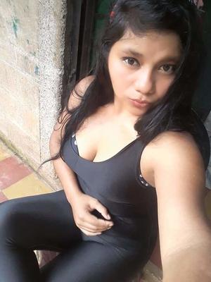 Mariela, MILF-Schlampe