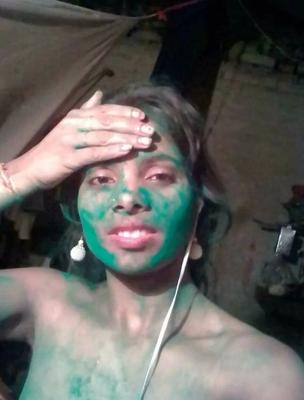 5 Pics Holi photo my sexi wife