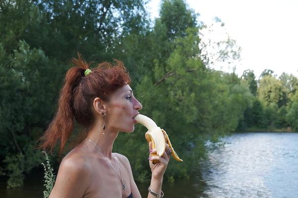 Black bikini and banana