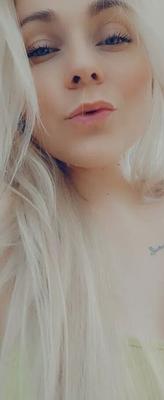 BondGirl Free Photos