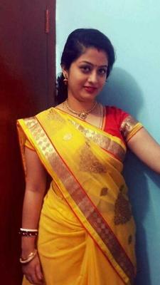 Which Indian sari bhabi would you FAP?