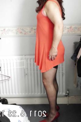 Camelia - dreaming of BBC in my red QOS outfit