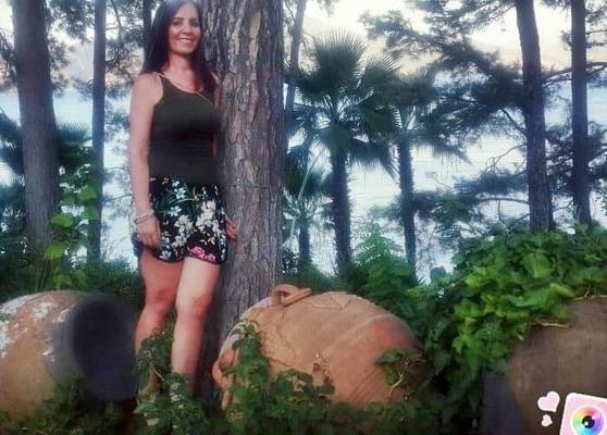 Mature milf mom olgun kadin turk evli anne turkish naylon