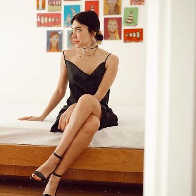 Sexy Turkish blogger Pisimel