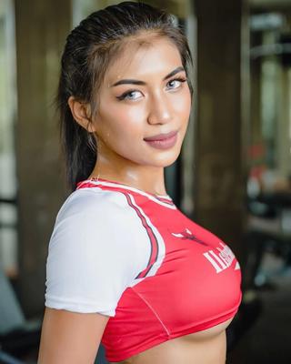 Maylee Fun - 19 Pics