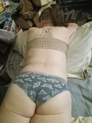 Lilac's sexies. - 5 Pics