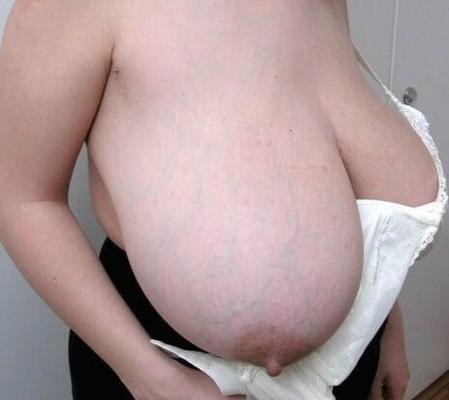 More mature tits in bra