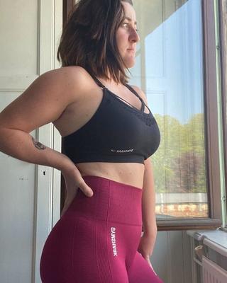 Fitness latina milf (gostosa tezuda)