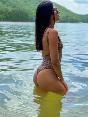Amanda T ()