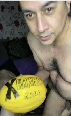 Melon fucking and sexy Cobra - 5 Pics