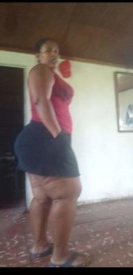 Cintia Mamacita Nalgona