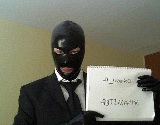 Habillé en latex