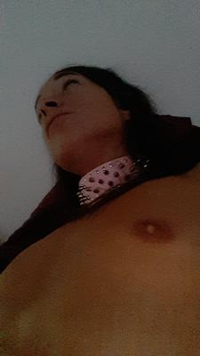 Tygra babe face with pink bitch necklace