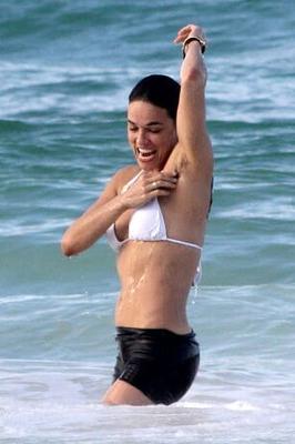 Michelle Rodriguez underarm analysis
