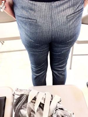 laura carolina otra vez usando pantalon pegado para mi pene