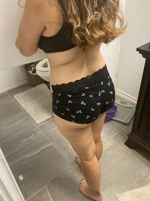 Wifey in panties