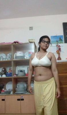 Rimi Roy Showing her Beautiful Natural sexy Body