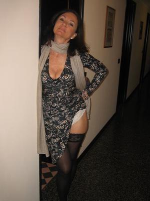 Mature sucking cock