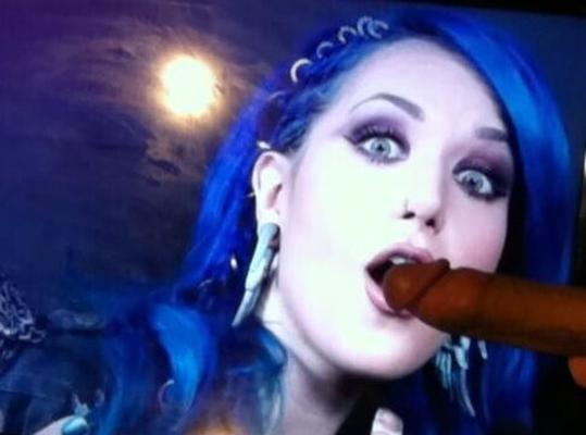 Alissa White-Gluz Fakes und Cock Tributes