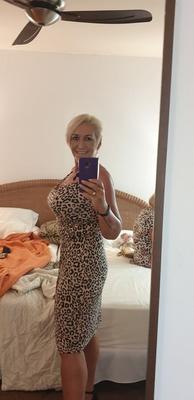 Michelle, MILF, GILF, de Doncaster NN