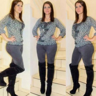 Insta Milf Wearing Boots