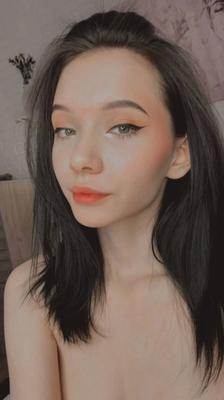 7 Pics RiskyRina Free Photos
