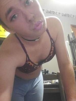 Femboy suck mean DICK!