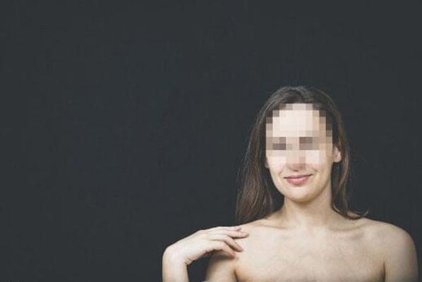 Perfekter Körper, schwangeres Mädchen