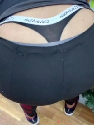 Sexy thong flash