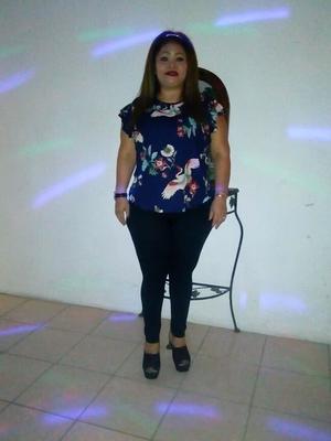 UNA RICA MADURITA Y SU SABROSA AMIGA
