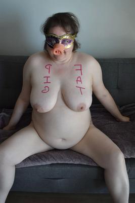 Gros Piggy Webslut - 8 Photos