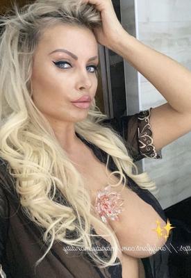 Beautiful MILF