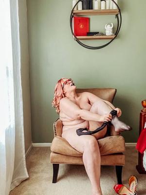 BBW Slides on Pantyhose over her fat thighs and thick belly
