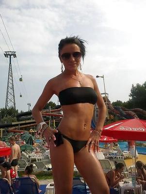 Romanian women: Adriana