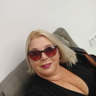 Giovanete coroa anos sarada