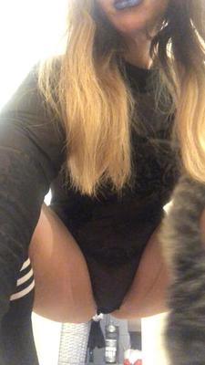 Me Tabbyanne Going out on new years wearing this dirty milf