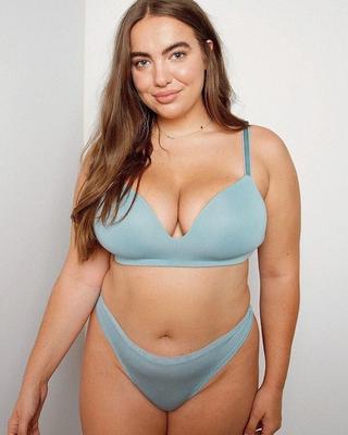 curvy lingerie