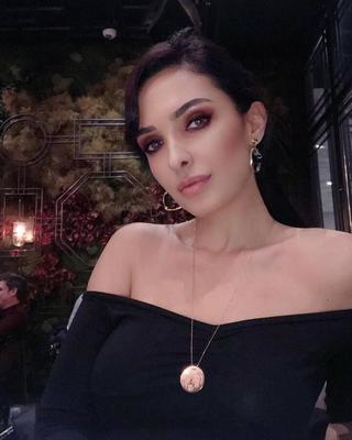 Sexy Turkish Hilal