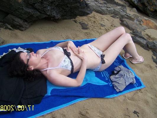 young wife fr exposed