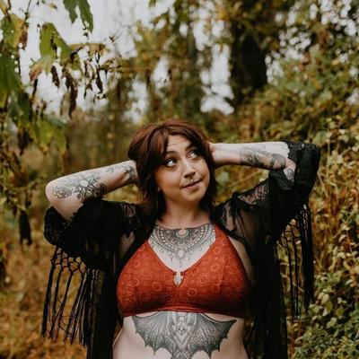 Sexy Tattooed BBW Ex-girlfriend