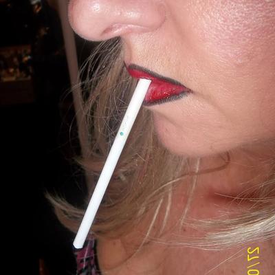 SHIRLEY SLUT 212