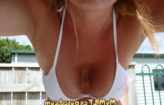 20 Pics My MILF Exposed - My busty wife