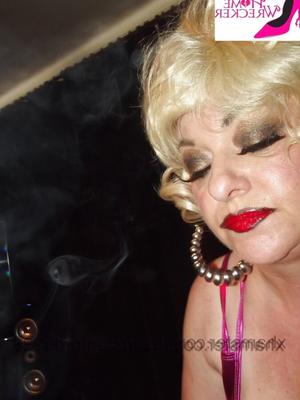 Mme C ROSE