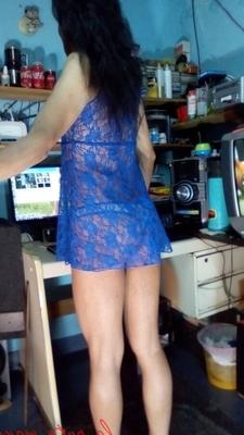Шлюха Мария в синем платье