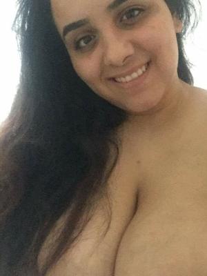 Arab Milf