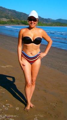 Milf latina con grandes tetas