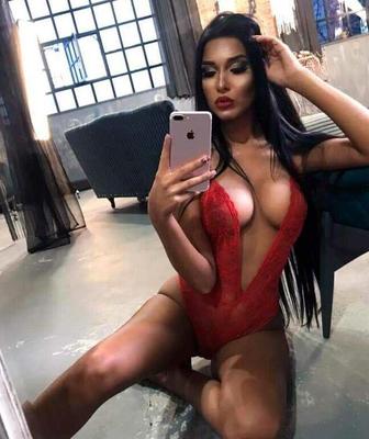 Энни Смайл голая